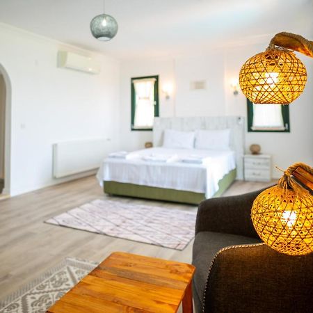 Beacon Hill Suites Акьяка Экстерьер фото
